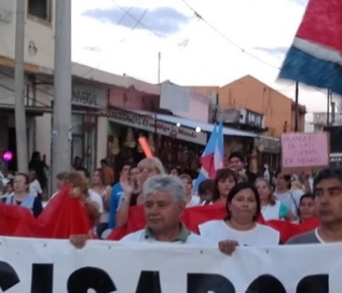 Represión a docentes en Santiago del Estero