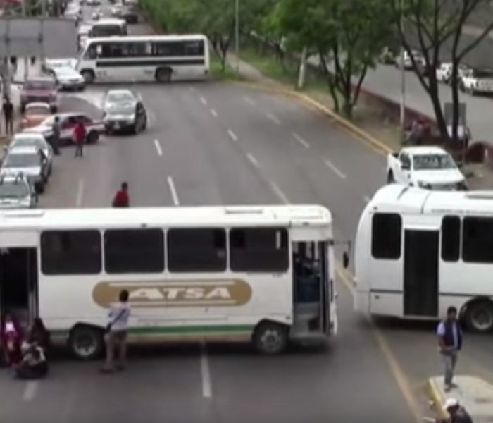 México: Violenta protesta contra la reforma educativa