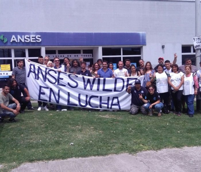 En lucha para frenar los despidos en ANSES