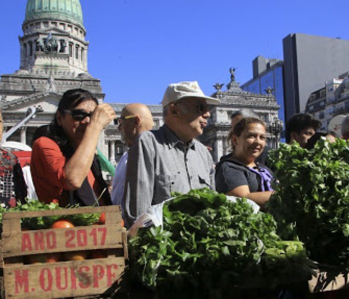 Verdurazo contra el paro ganadero